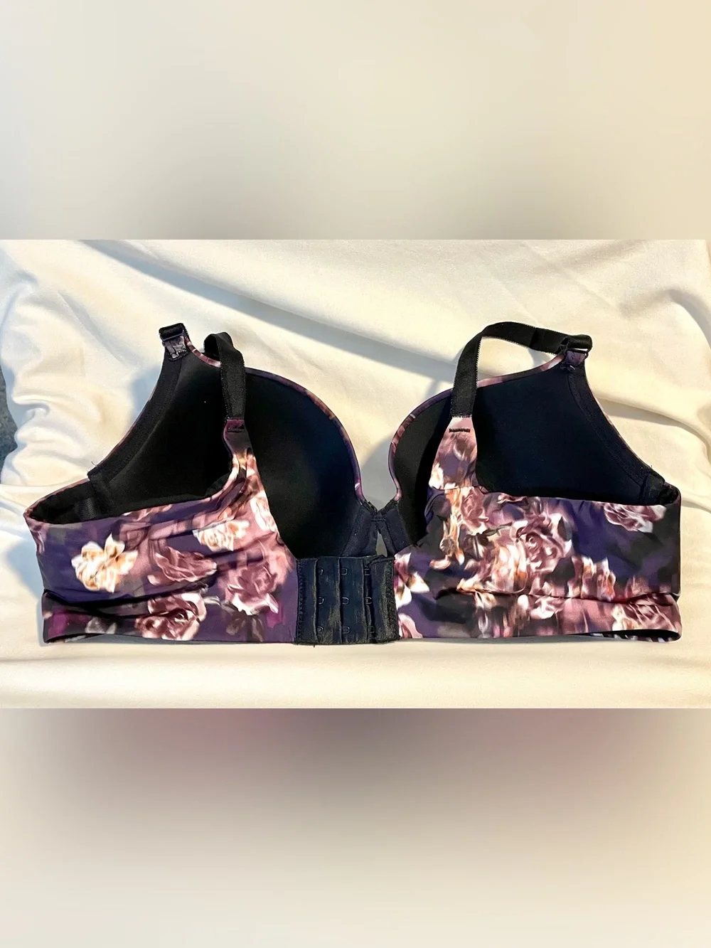 TORRID Curve 360 T~Shirt Bra - Back Smoothing/Keyhole - Black Floral - Size 40C